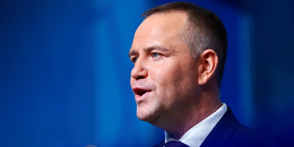 Президент Польщі Кароль Навроцький під час виступу у селі Радруж