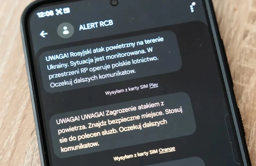 У Польщі визнали помилку розсилки сповіщення про загрозу та вибачились