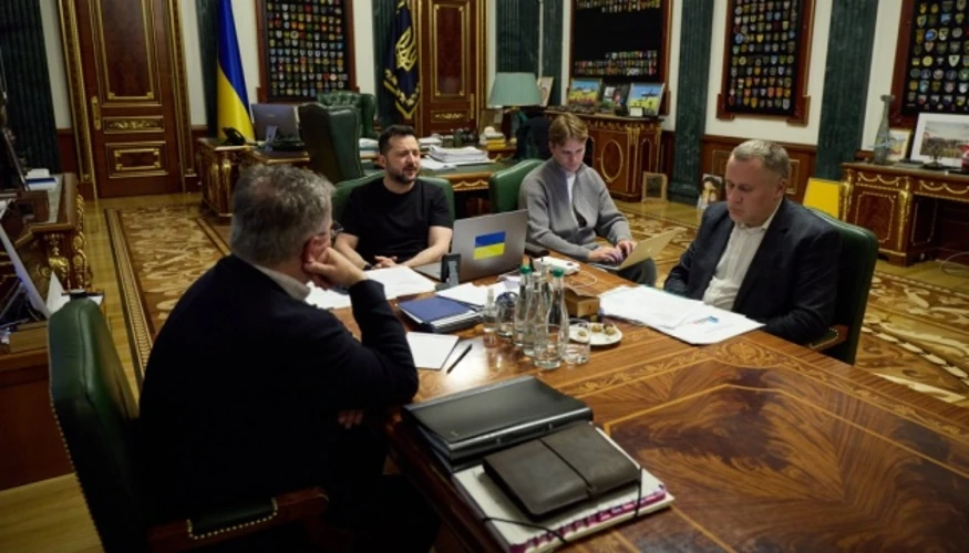 Зеленський повідомив про домовленість щодо зустрічі радників Е3 та фінансової підтримки