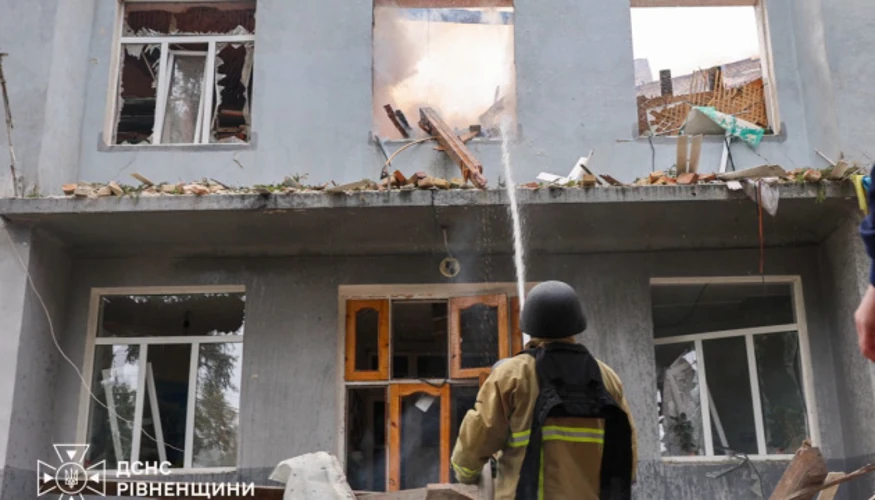 У Рівному ДСНС підтвердила 30 потерпілих після ліквідації наслідків удару БпЛА